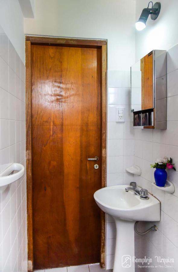 Complejo Urquiza Departamentos Apartment Mina Clavero Bagian luar foto