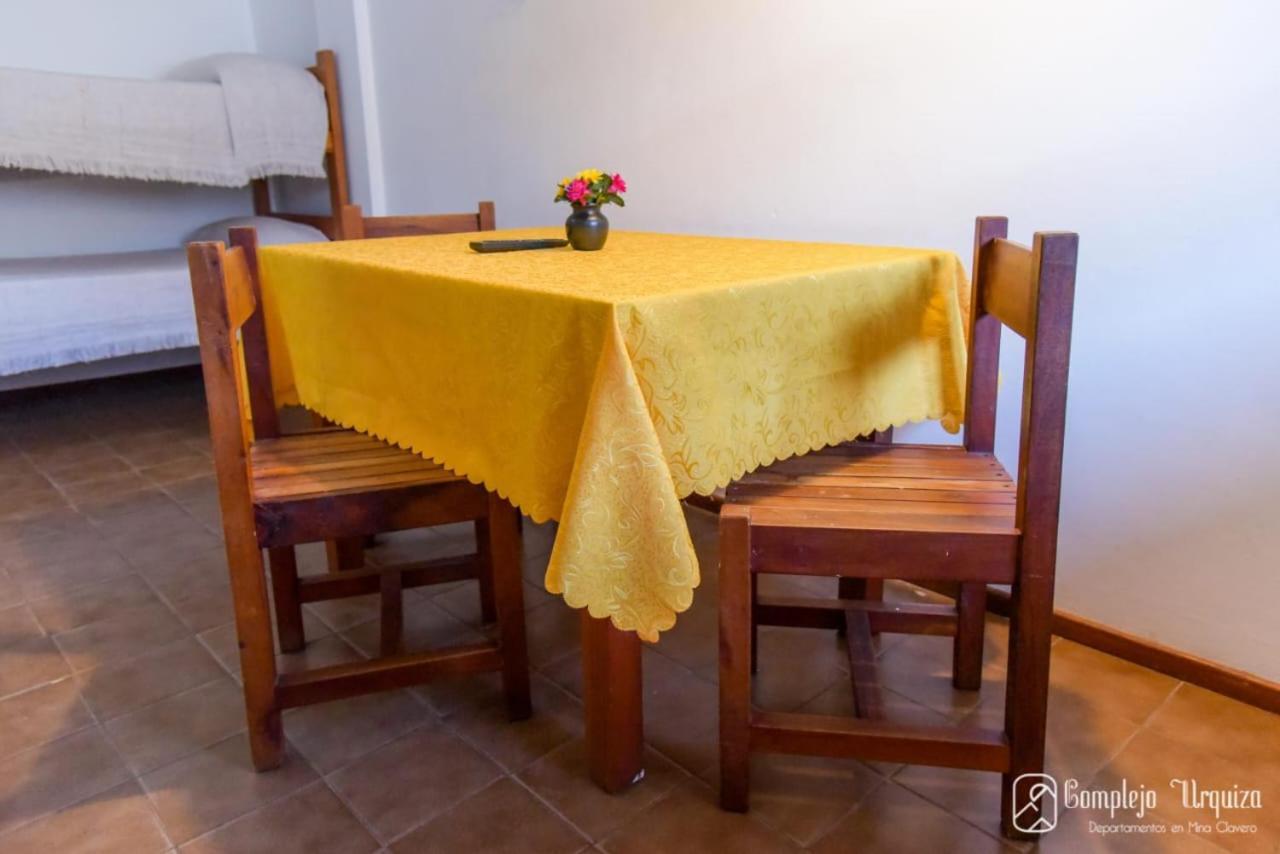 Complejo Urquiza Departamentos Apartment Mina Clavero Bagian luar foto