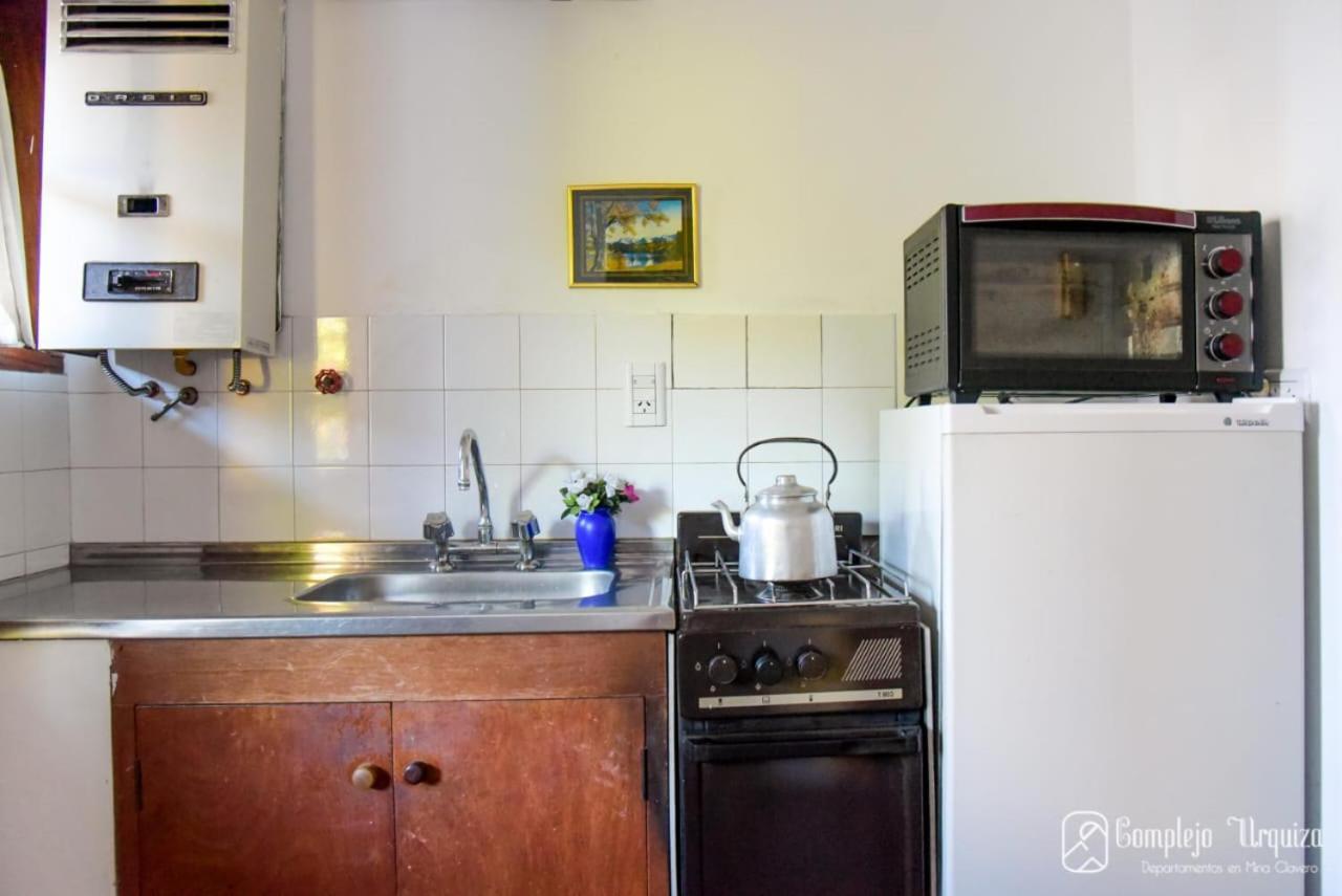 Complejo Urquiza Departamentos Apartment Mina Clavero Bagian luar foto