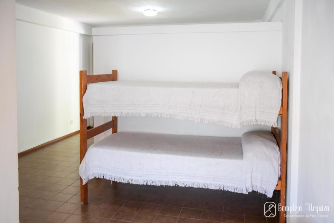 Complejo Urquiza Departamentos Apartment Mina Clavero Bagian luar foto